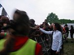 DragonForce - Herman Li greeting the crowd